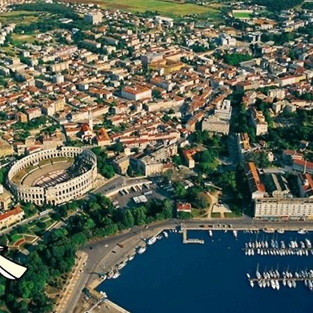 Soba Arena Hotel Póla Kültér fotó